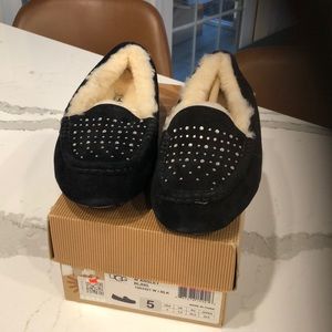 UGG Ansley Black bling Slippers For Outdoor/Indoor Use
